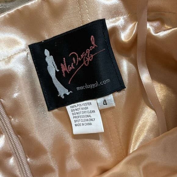 Mac Duggal EMBELLISHED ILLUSION CAP SLEEVE A LINE GOWN pageant dress size 4 - Picture 13 of 13